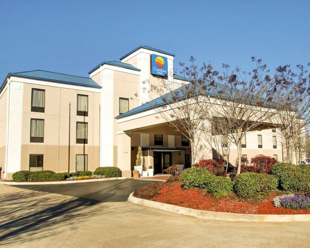 Comfort Inn Pearl-Jackson Exterior photo