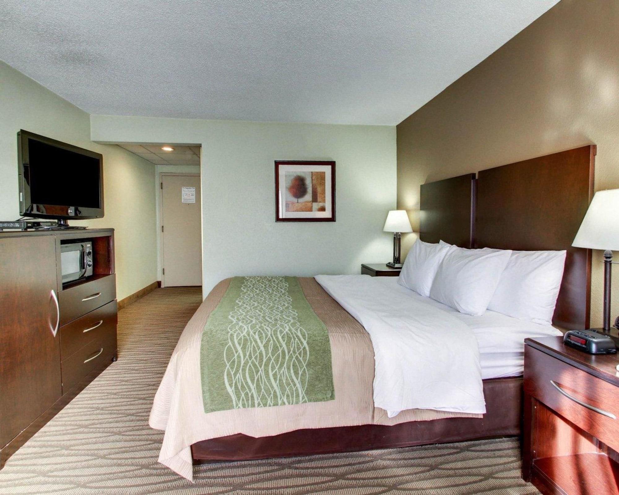 Comfort Inn Pearl-Jackson Exterior photo