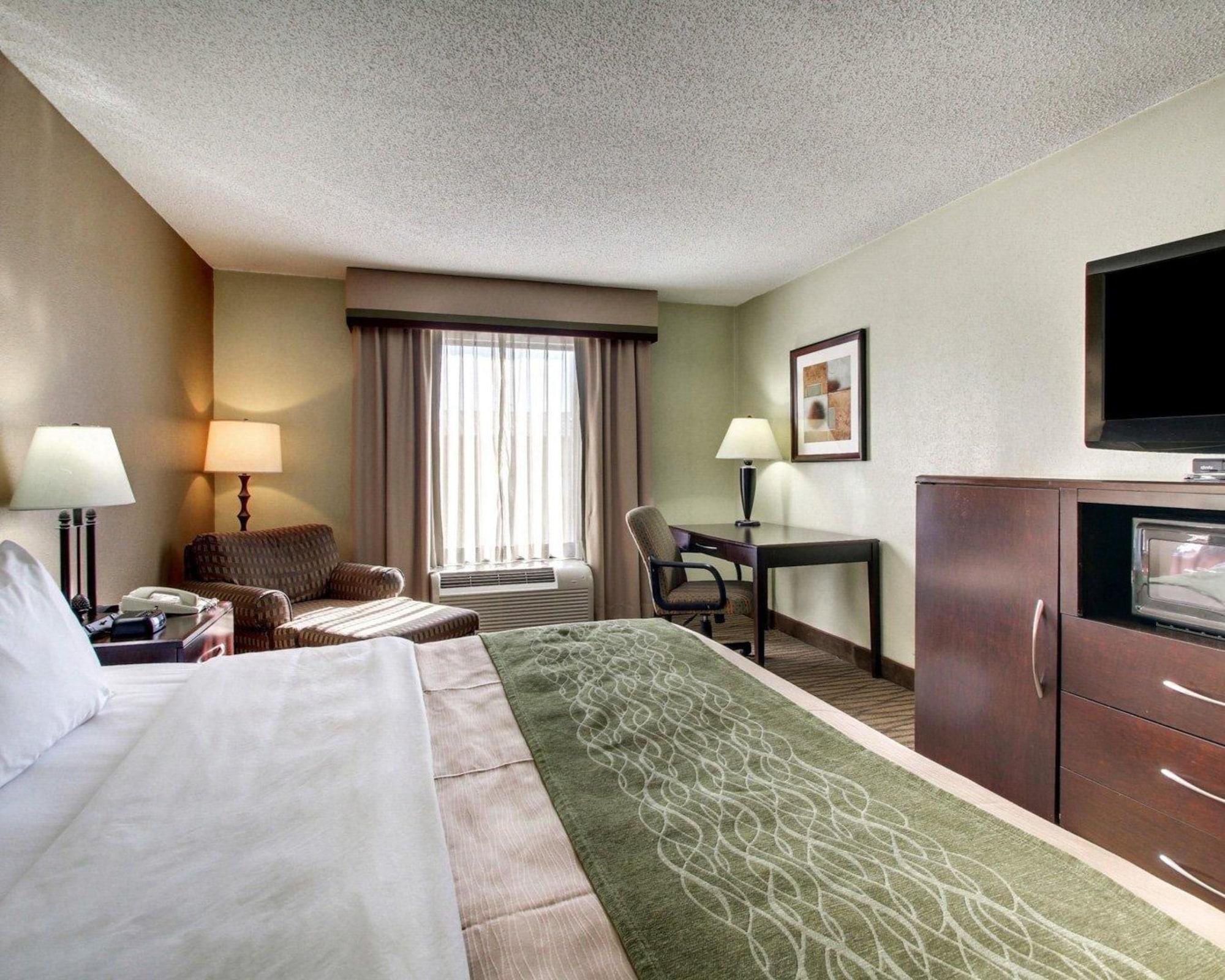 Comfort Inn Pearl-Jackson Exterior photo