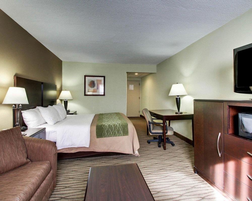 Comfort Inn Pearl-Jackson Exterior photo