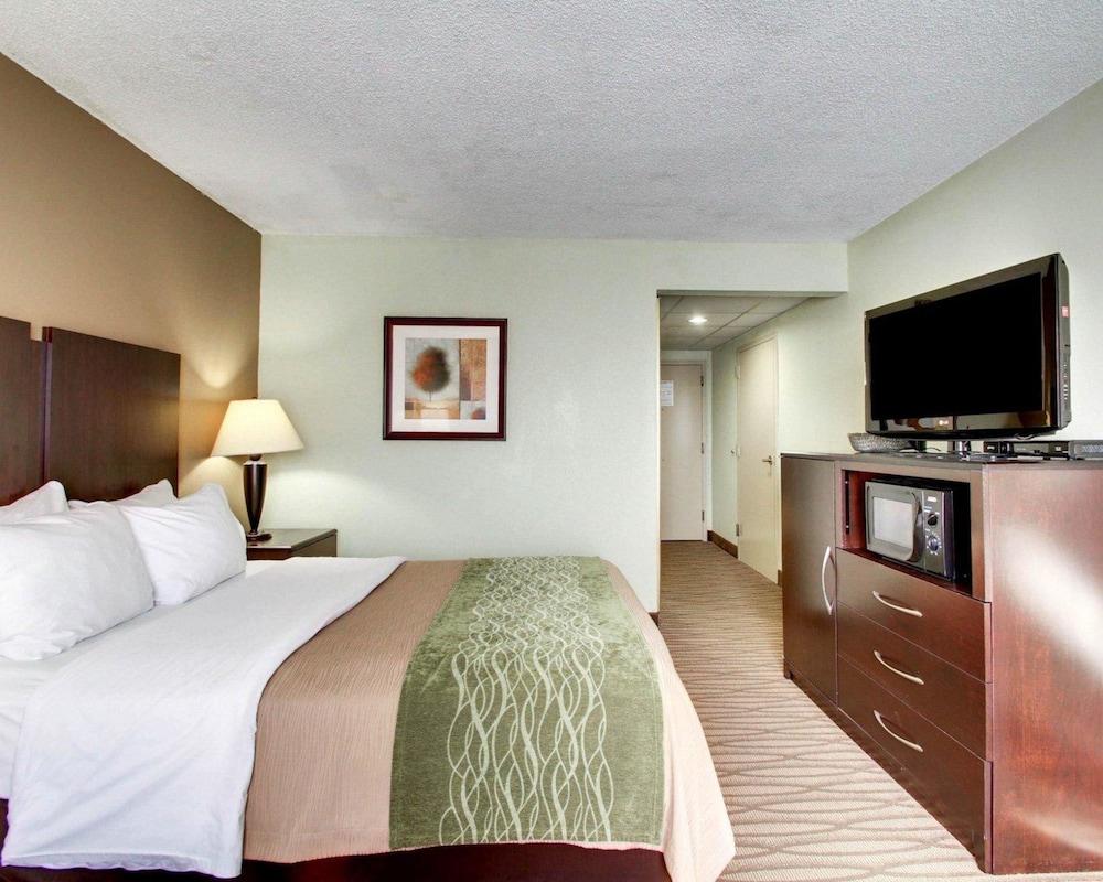 Comfort Inn Pearl-Jackson Exterior photo