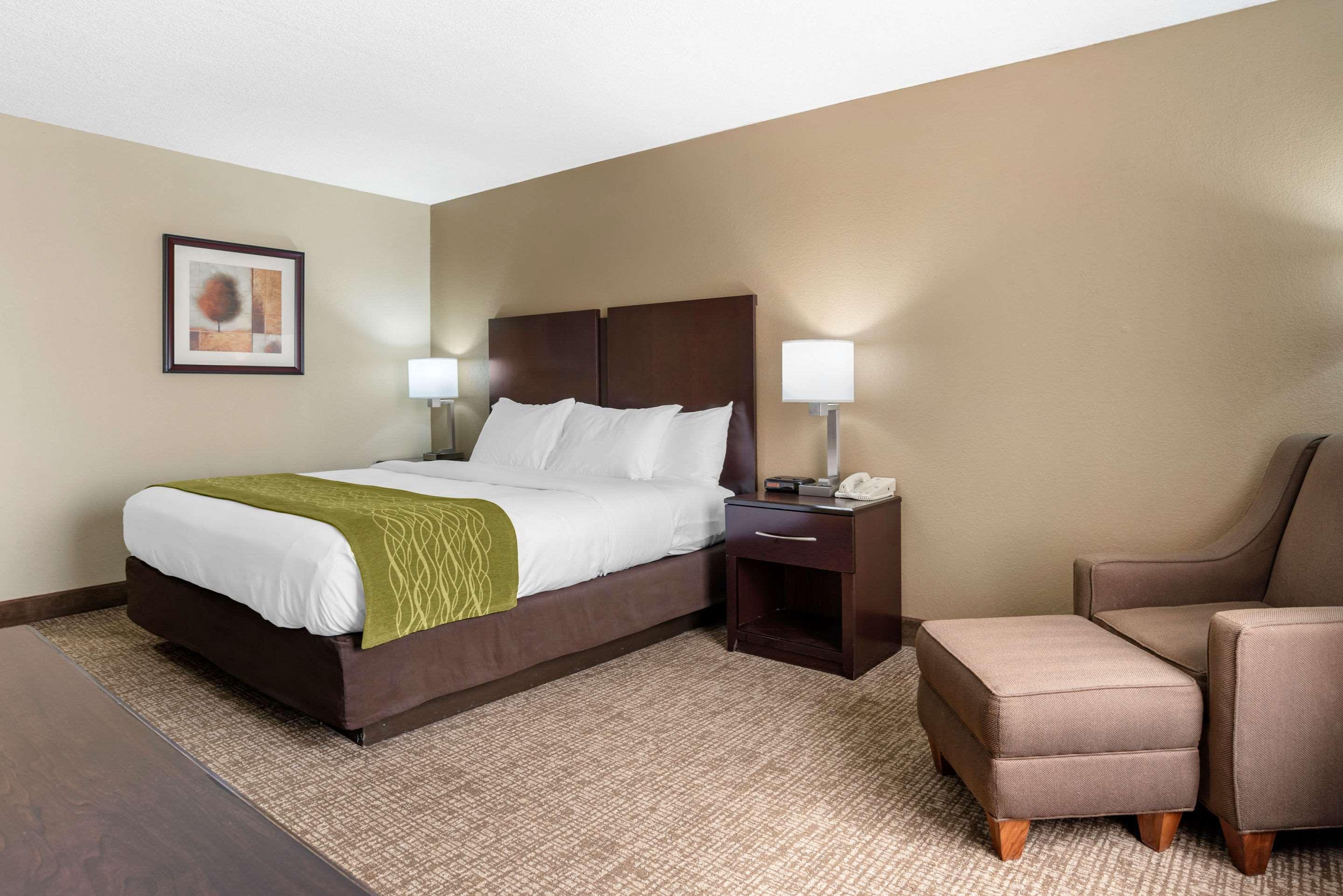 Comfort Inn Pearl-Jackson Exterior photo