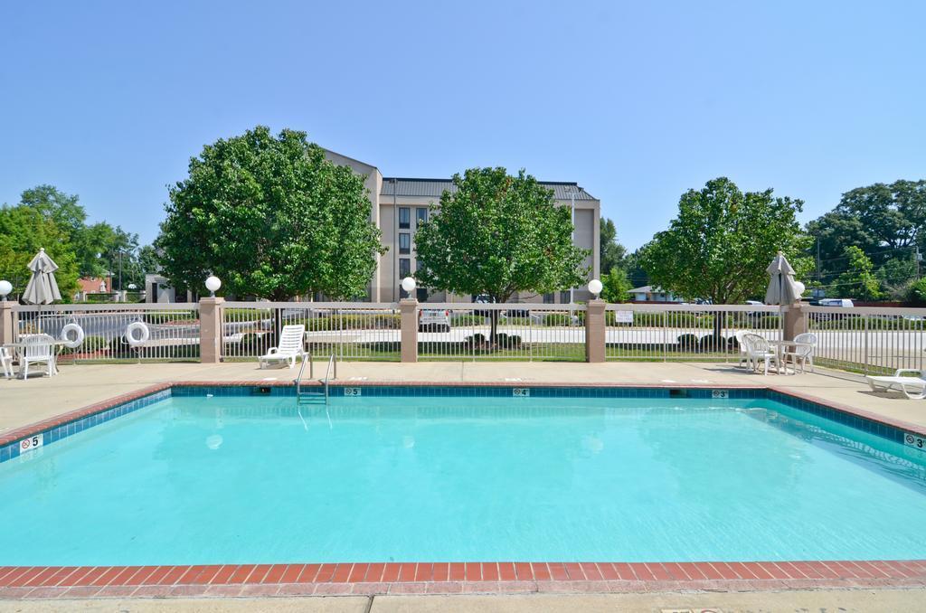 Comfort Inn Pearl-Jackson Exterior photo