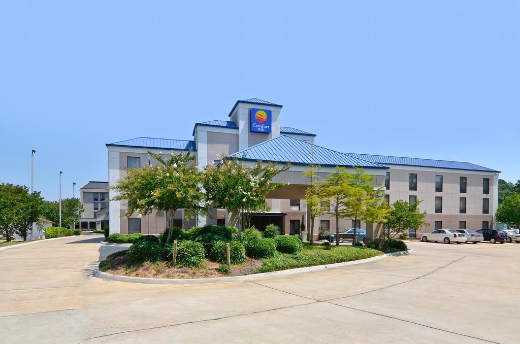Comfort Inn Pearl-Jackson Exterior photo
