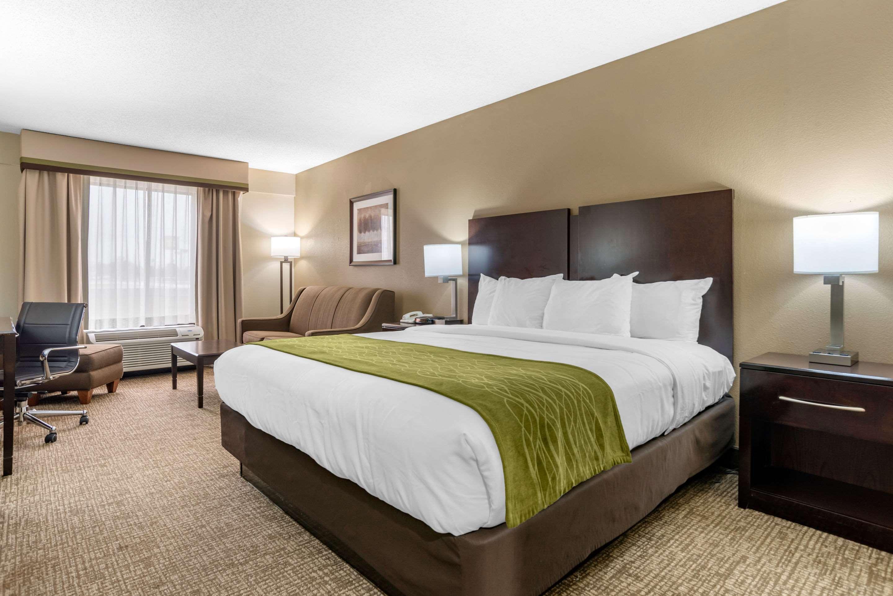 Comfort Inn Pearl-Jackson Exterior photo